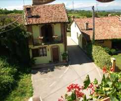 Tra Monti E Vigne