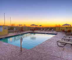 Holiday Inn Express and Suites Phoenix North Scottsdale, An Ihg