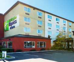 Holiday Inn Express Hotel and Suites North Seattle