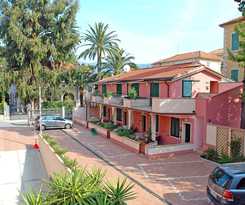 Apartamentos World Village Apartments