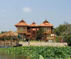  Hidden Holiday House