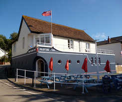 Hostal The Pilot Boat Inn