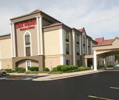 Hotel Wingate by Wyndham Greensboro/Coliseum