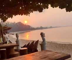 Hotel Jungle Bay Resort