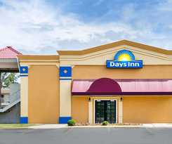 Hotel Days Inn By Wyndham Greensboro Airport