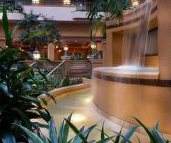 Hotel Embassy Suites By Hilton Greensboro Airport
