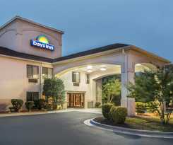 Days Inn By Wyndham Burlington East