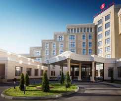 Hotel Ramada By Wyndham Almaty