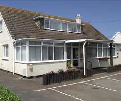 B&B Trevarrian Lodge