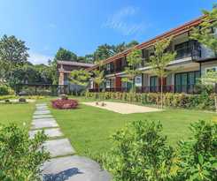 Hotel The Breeze Lipe Resort