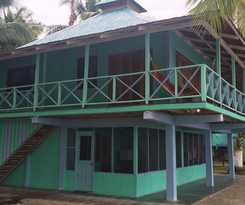 Hotel Buccaneer Resort
