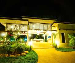 Chomphu Resort Khaolak