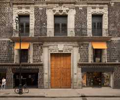 Hostel Downtown Beds -