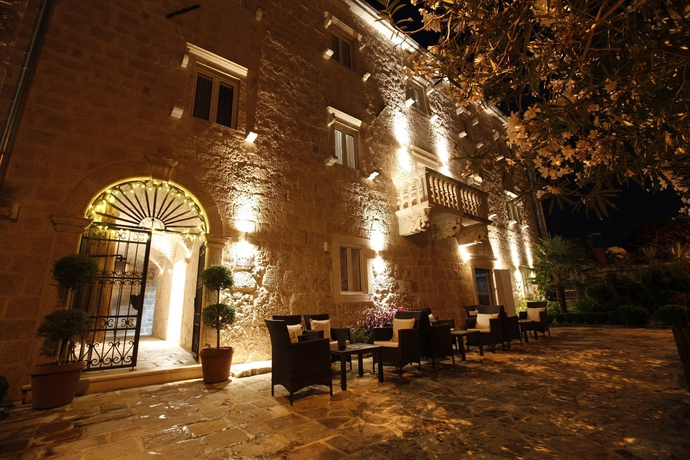 Palazzo Radomiri