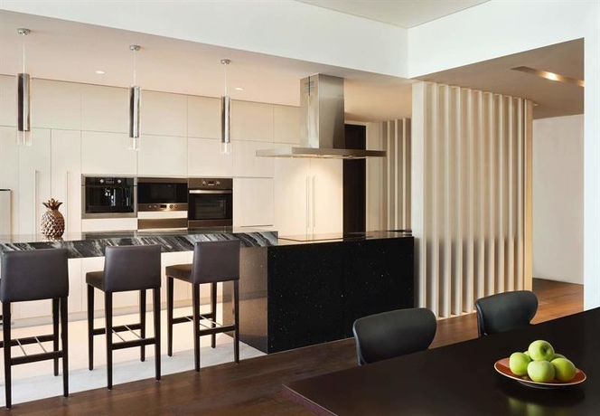 La Ville Hotel Y Suites City Walk Dubai Autograph