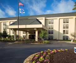Wingate By Wyndham Cranberry