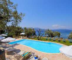 Hotel Diplomats Holidays