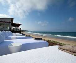 Hotel White Pearl Resorts