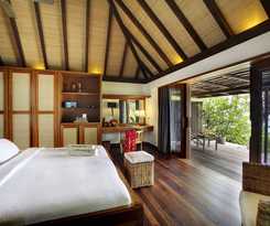 Hotel Gangehi Island Resort