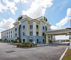 Hotel Holiday Inn Express & Suites Trincity Trinidad Airport