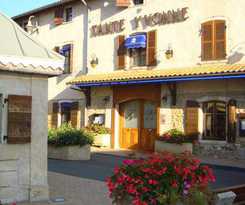 Logis Tante Yvonne and Son Restaurant Semi-gastronomique Lyon Nord