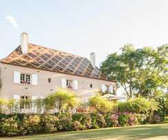 Hotel Le Petit Manoir Des Bruyeres