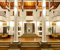 Hotel Cinnamon Lodge