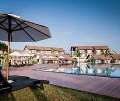 Hotel The Calm Resort and Spa