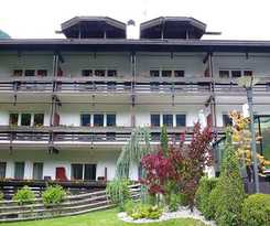 Hotel Alpinum