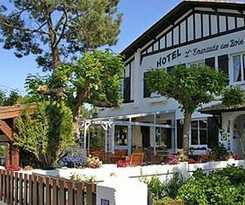 Hotel Emeraude Des Bois