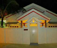 Hostal Thoddoo Ocean Front