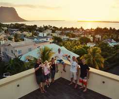 Hotel Happy Days Guest House