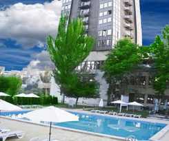 Hotel President By Hrazdan Cjsc