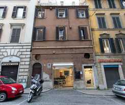 Saint B Boutique Stb