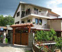 Hotel Risto's Guest House