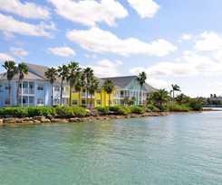 Hotel Sandyport Beach Resort