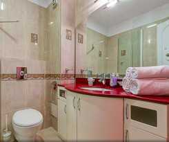  The One Accommodation Madgearu