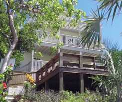 Hotel Island Seaside Suites