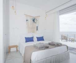 White Exclusive Suite and Villas