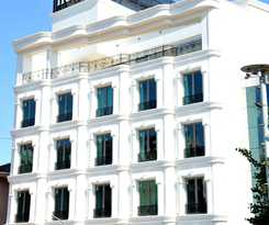 Hotel The Grand Mira