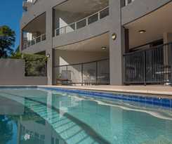 Hotel Inn On The Park Apartments