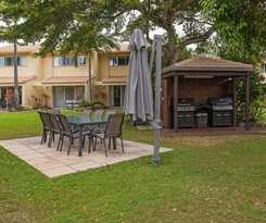 Noosa Gardens Riverside Resort
