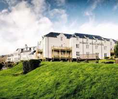 Hotel Macdonald Forest Hills Hotel & Resort