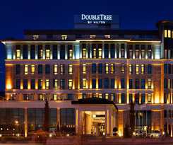 Hotel Doubletree By Hilton Van