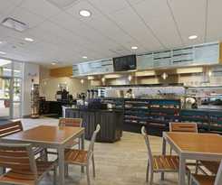 Avanti International Resort