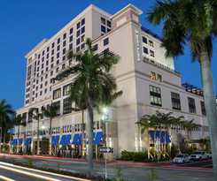 Hyatt Place Boca Raton / Dowtown