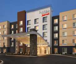 Fairfield Inn and Suites Lancaster East at The Outlets