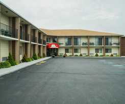 Red Roof Inn and Suites Newport – Middletown, Ri
