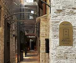 Hotel 100 Torri