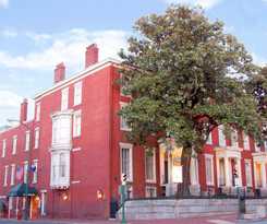 Hotel Linden Row Inn